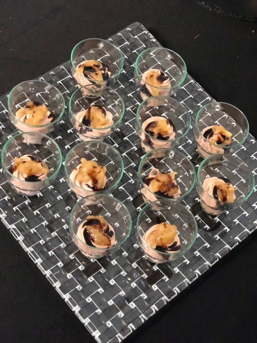 Vasitos de Foie de Pato Con Cebolla Caramelizada