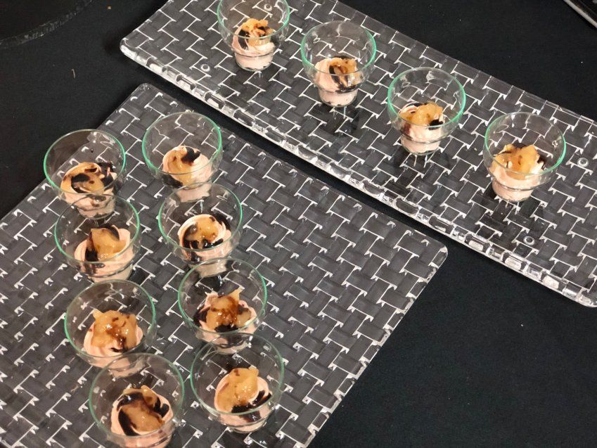 Vasitos de Foie de Pato Con Cebolla Caramelizada