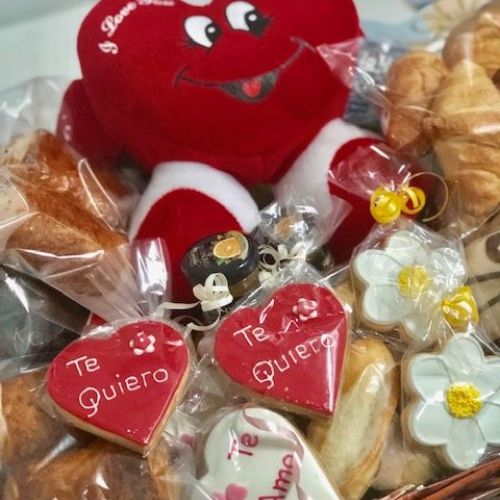 Desayuno Aniversario, Romántico y Recién Casados